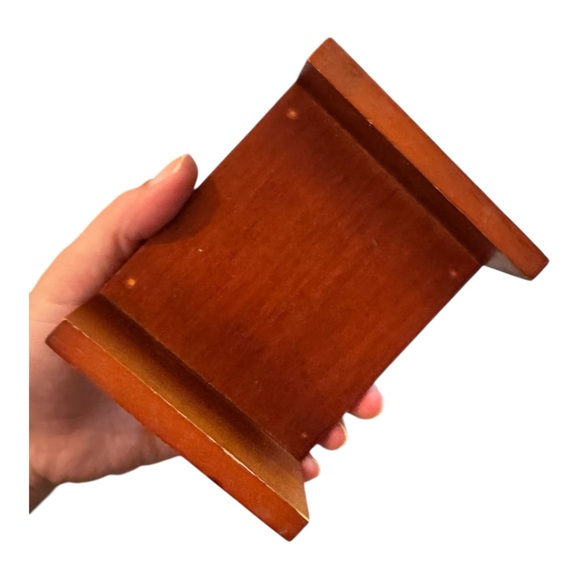 Vintage dollhouse furniture wood low profile table / coffee table table - Picture 3 of 3